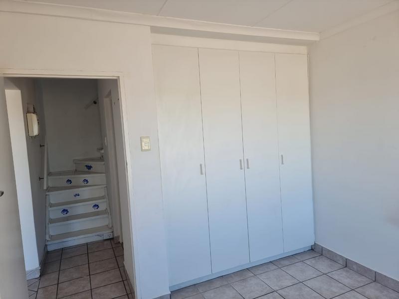 To Let 2 Bedroom Property for Rent in Hartenbos Central Western Cape